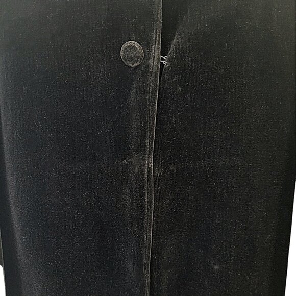 Child Girl's Vintage 1960/70s Black Velvet Coat Peter Pan Collar Quilt Lined 6/7 - Picture 9 of 11